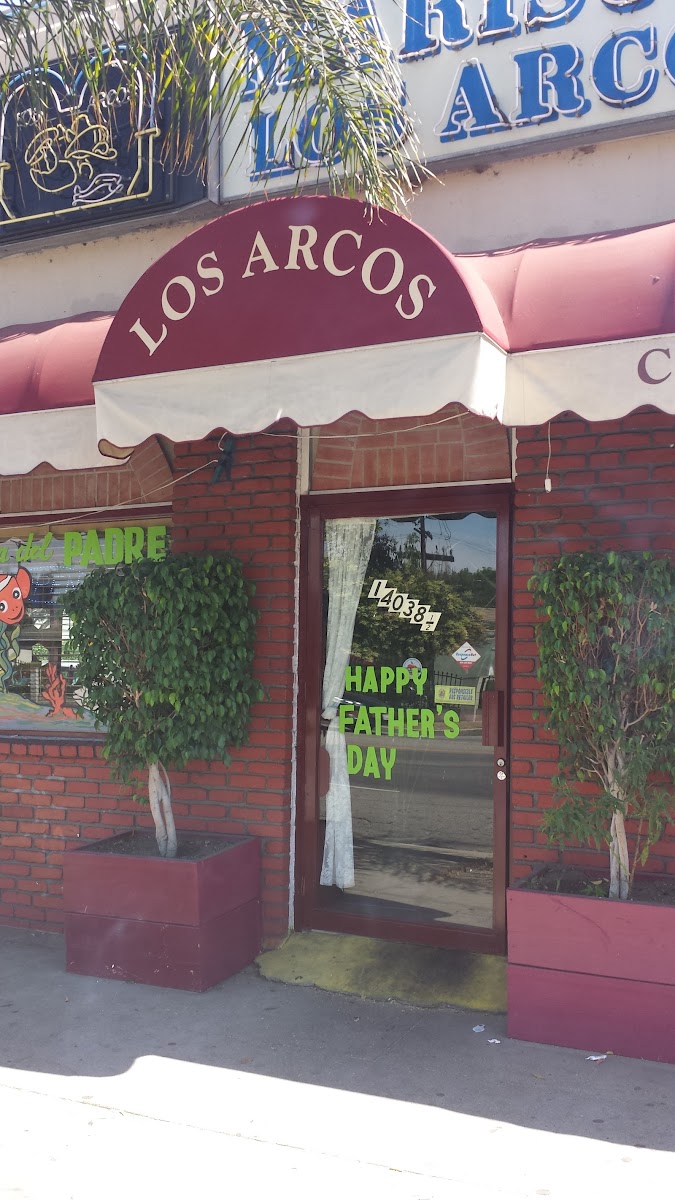 Mariscos Los Arcos
